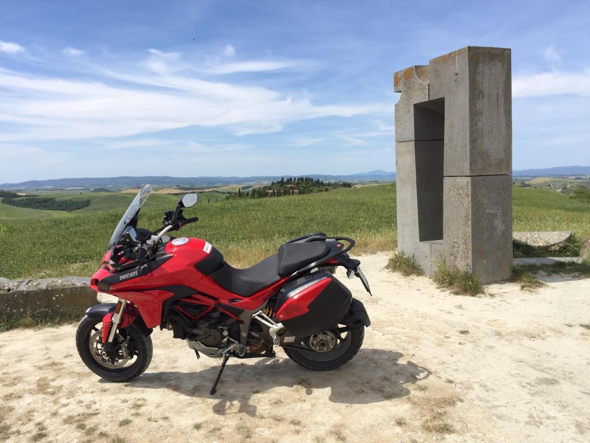 Podere Il Granaio - Crete Senesi - Tuscany Siena Bagian luar foto