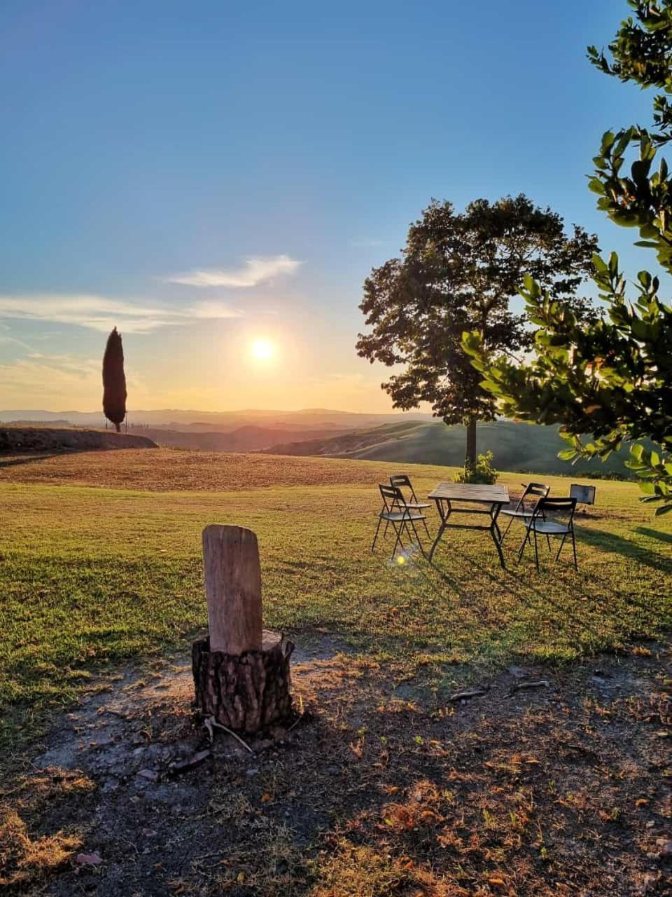 Podere Il Granaio - Crete Senesi - Tuscany Siena Bagian luar foto